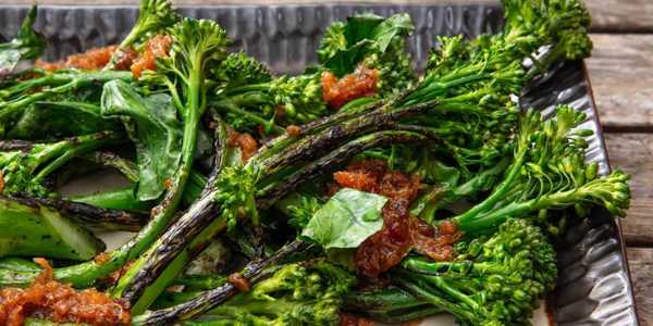 6 Tips for Perfectly Charred Veggies